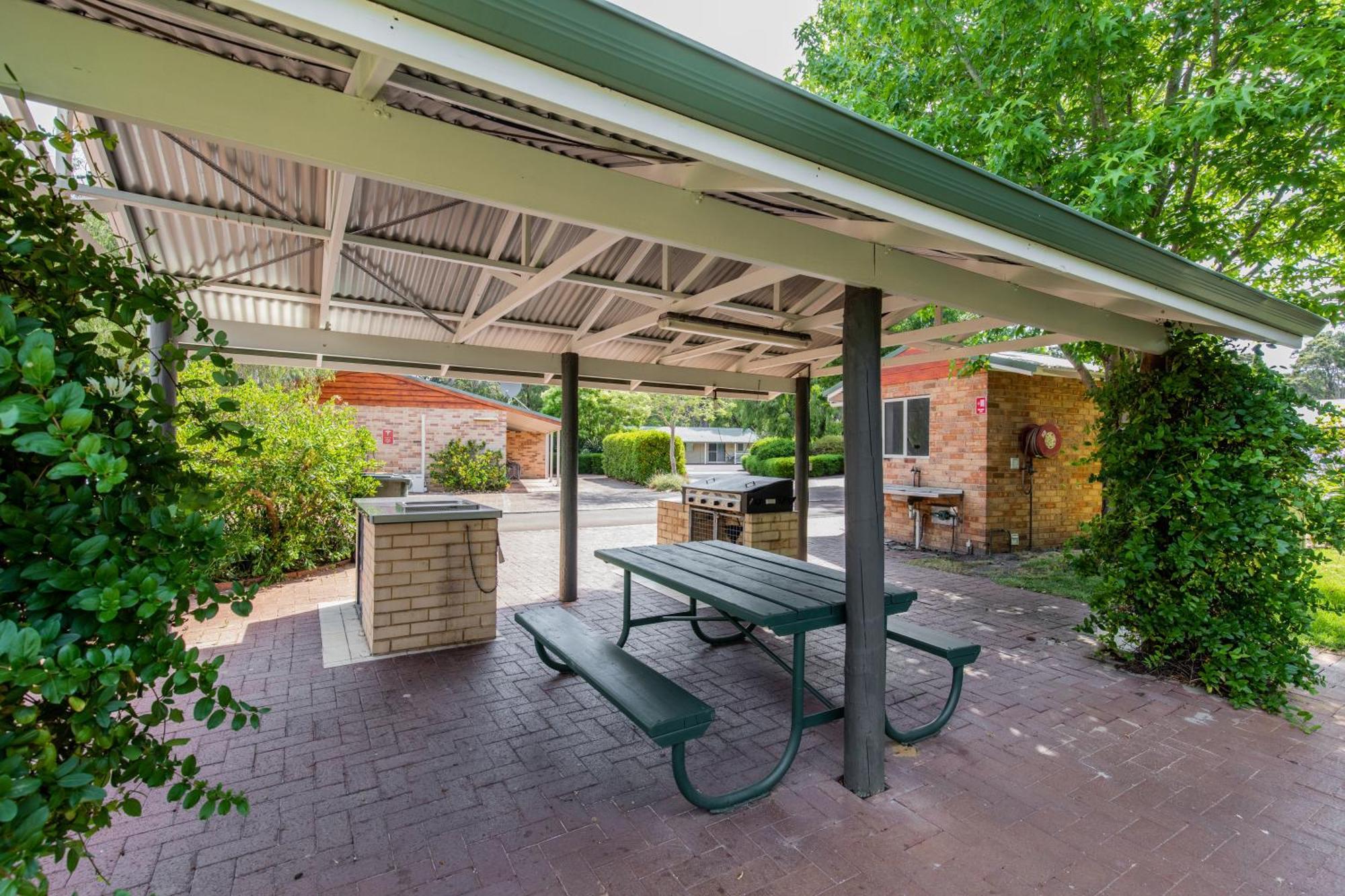 Margaret River Tourist Park Экстерьер фото